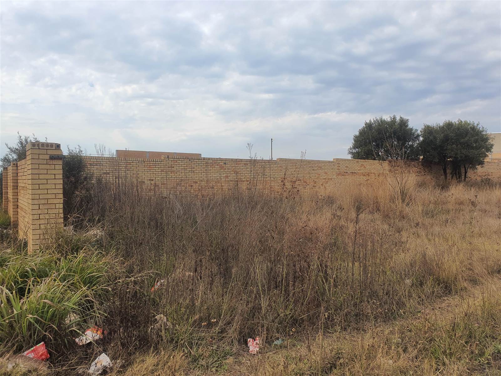 8565 m² Land available in Monavoni photo number 2