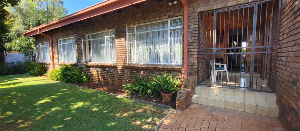 3.5 Bed House in Pretoria Gardens photo number 1