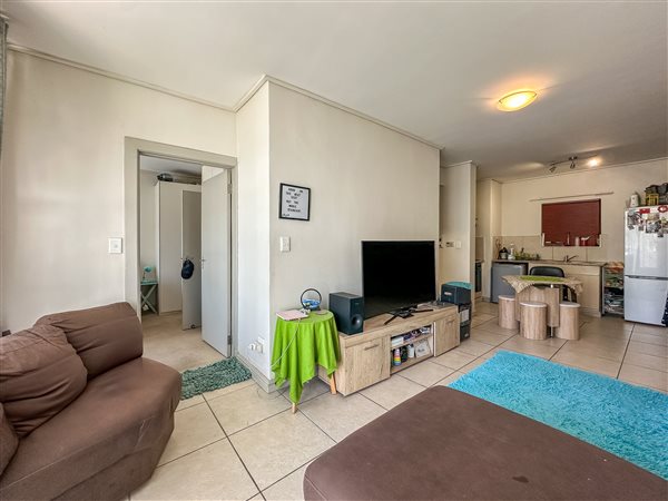 2 Bed Apartment