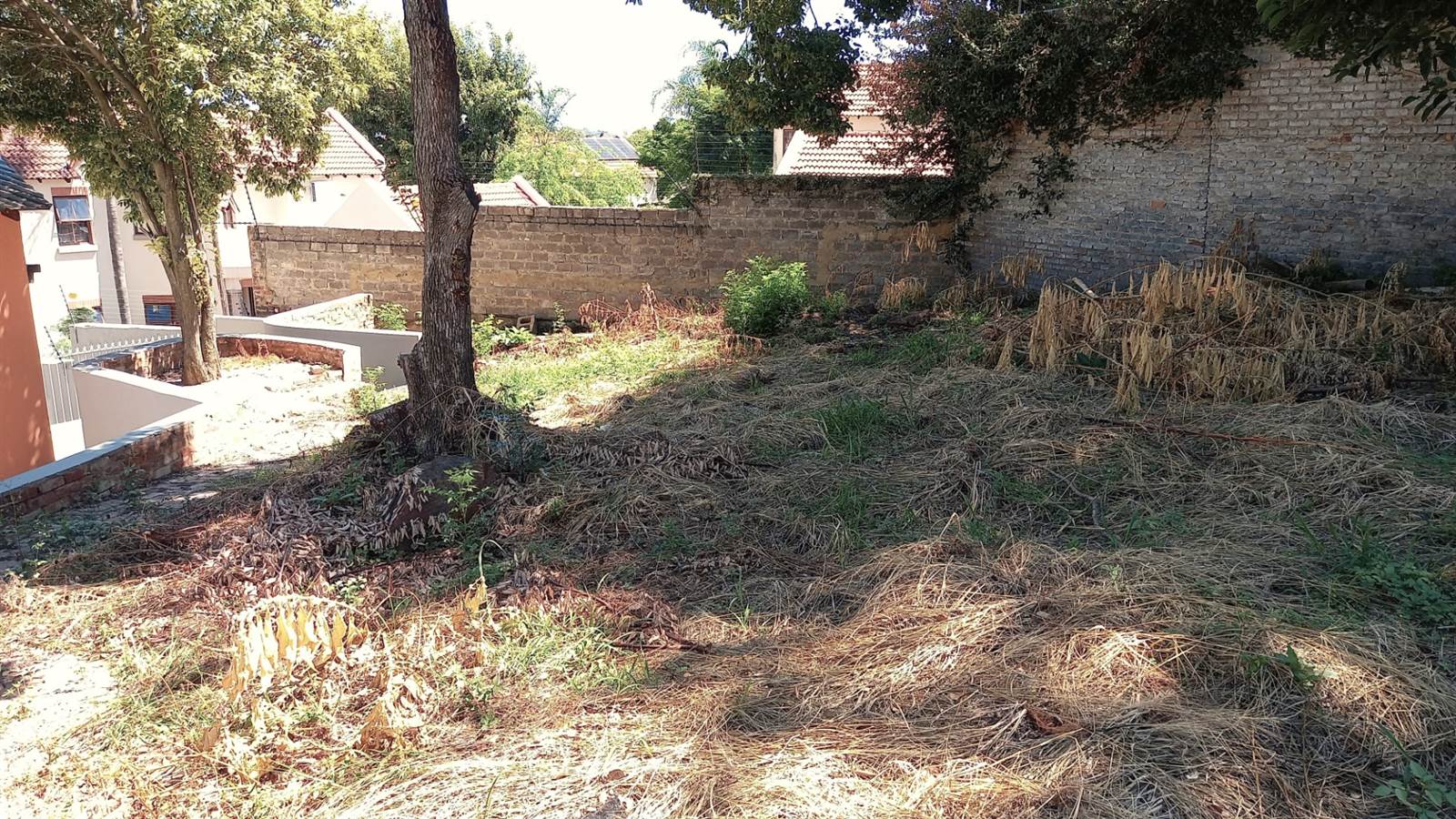 1000 m² Land available in Waterkloof Ridge photo number 11