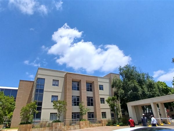 1013  m² Commercial space in Illovo