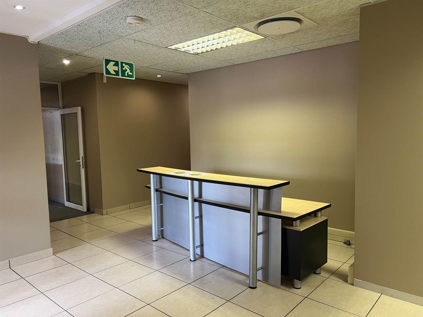 326  m² Office Space in Nelspruit photo number 2