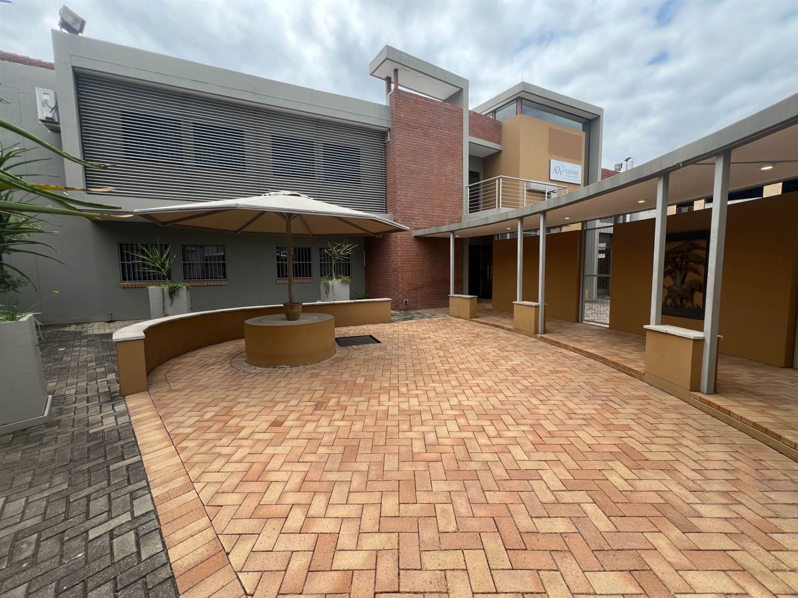 326  m² Office Space in Nelspruit photo number 4