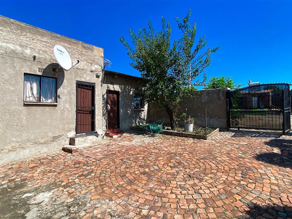 2 Bed House in Kaalfontein