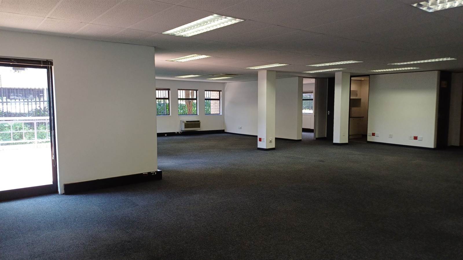 360.22  m² Office Space in Bryanston photo number 12