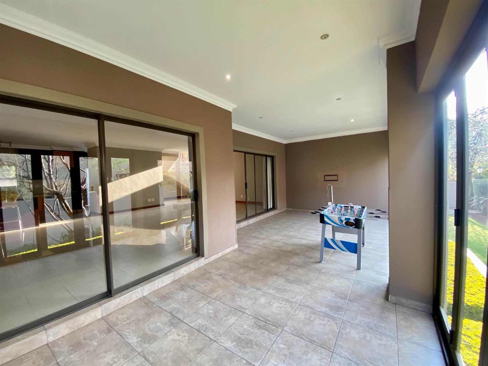 3 Bed House in Greenstone Hill photo number 6