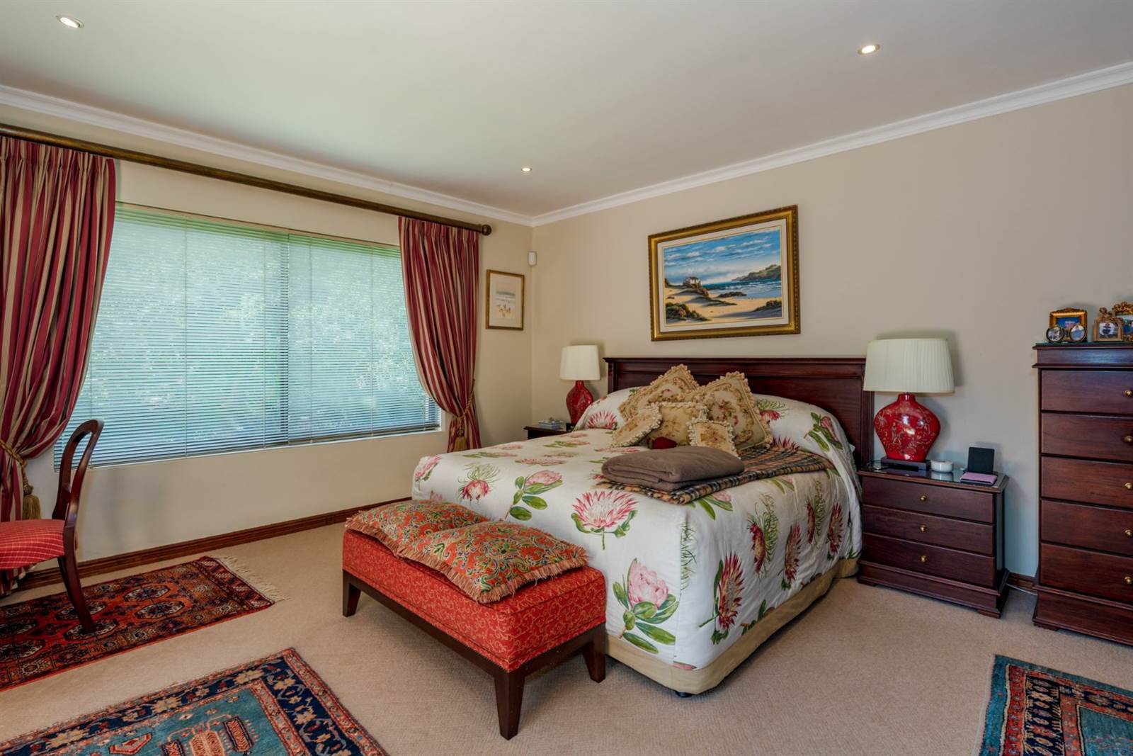 6 Bed House in Constantia photo number 7