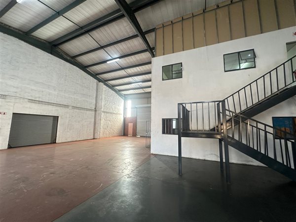 186  m² Industrial space