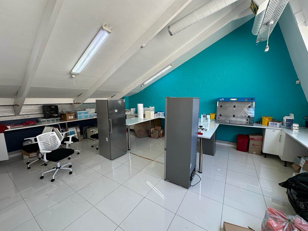 134  m² Commercial space in Observatory photo number 9