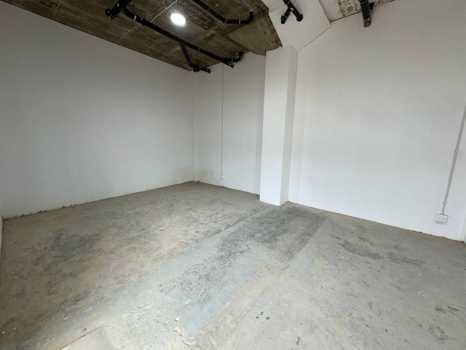 56.4  m² Commercial space in Wynberg photo number 25