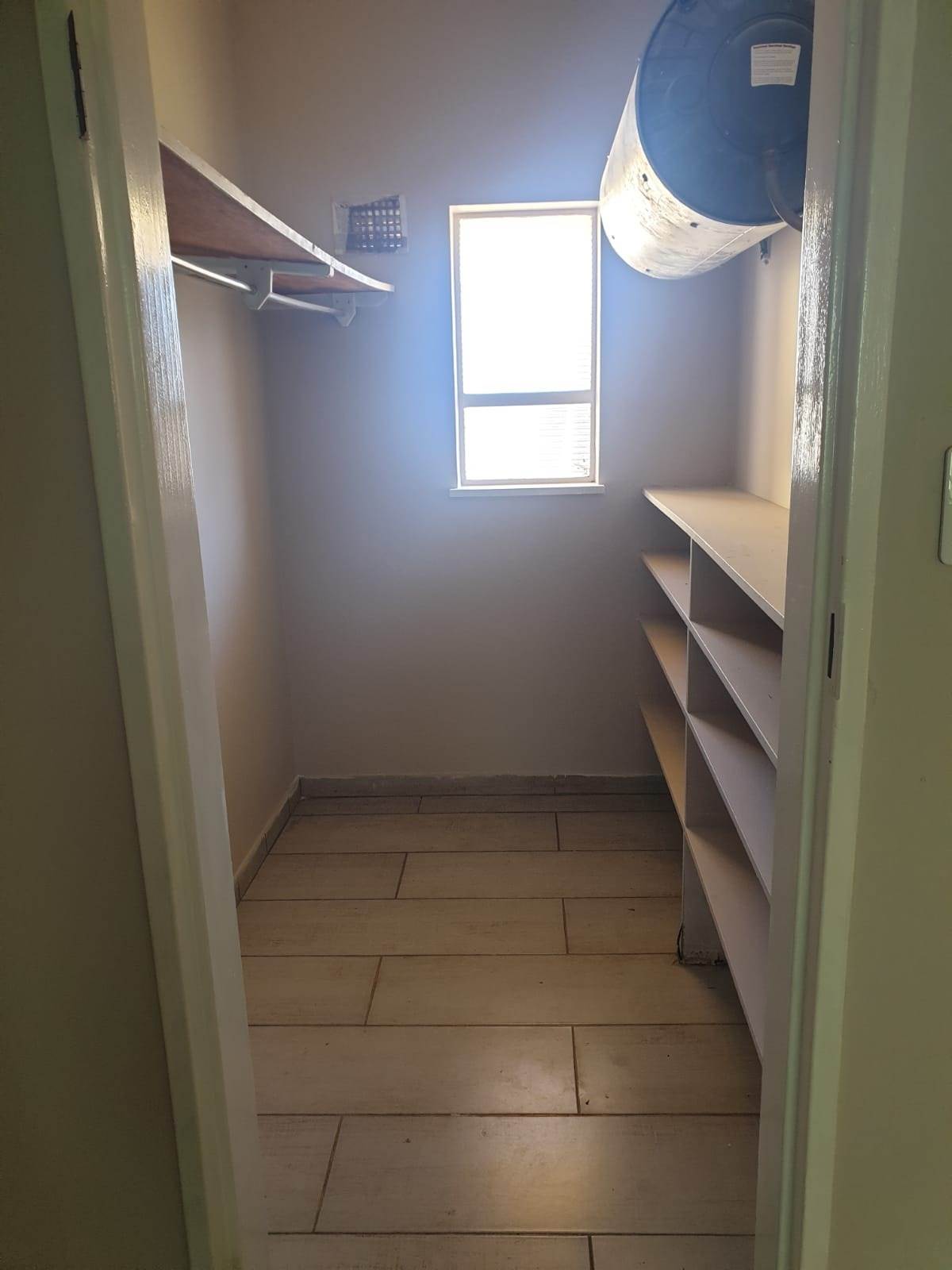 2 Bed Apartment in Stilfontein photo number 8