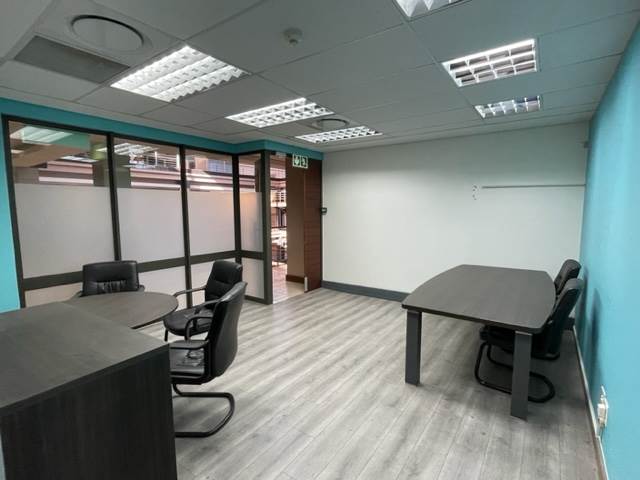 96  m² Commercial space in Irene photo number 10