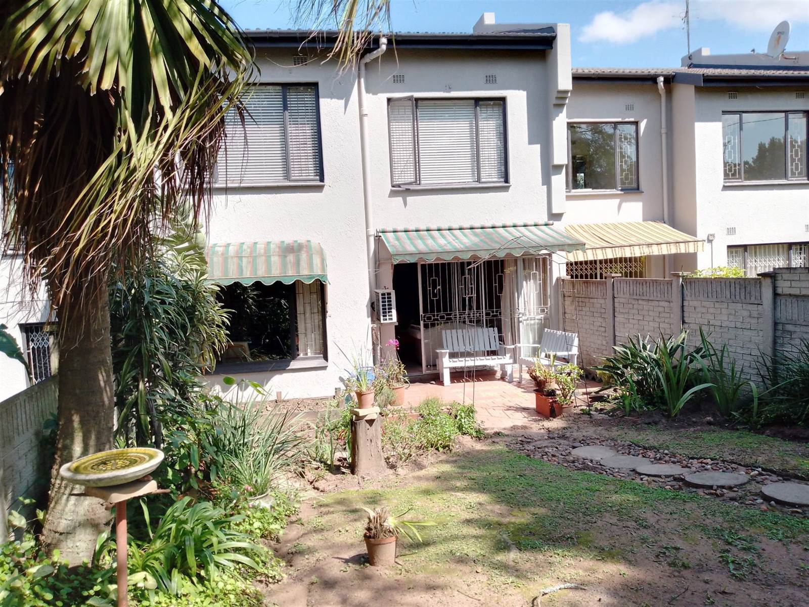 3 Bed Townhouse in Pinelands photo number 1