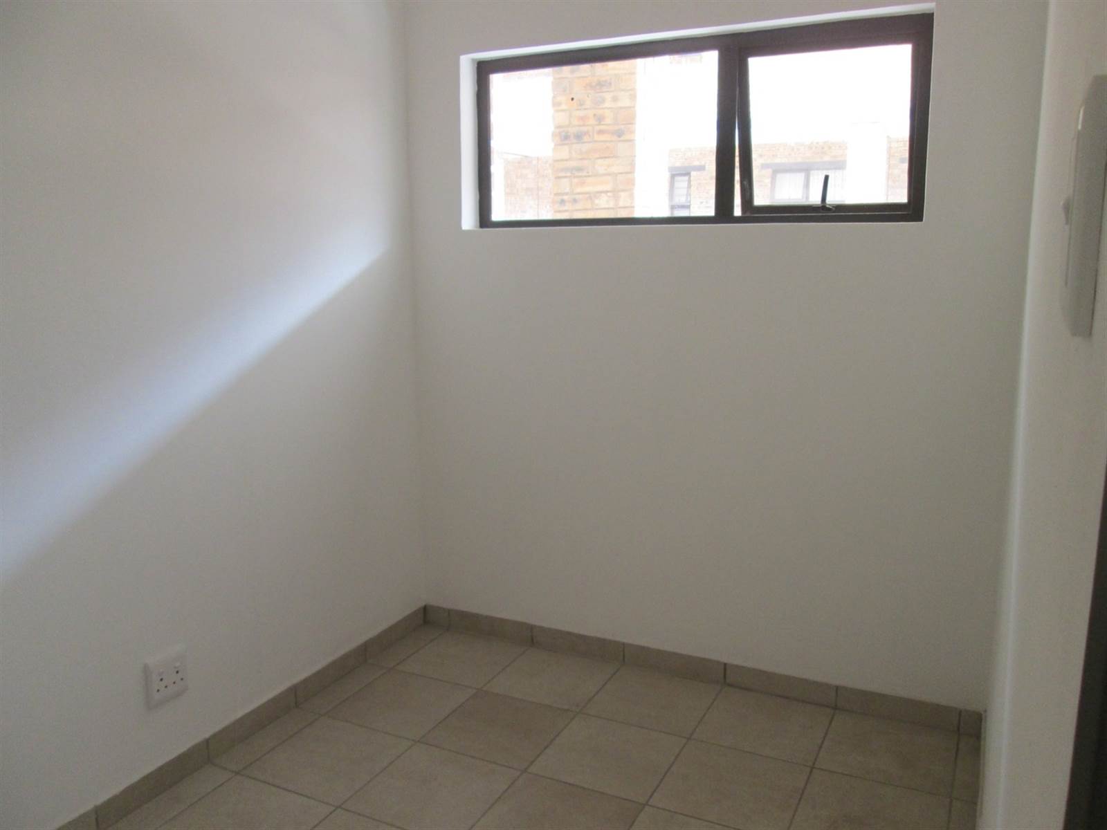 2 Bed Apartment in Witfield photo number 7