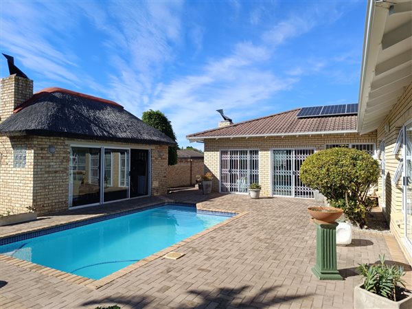 3 Bedroom House 3 Bedroom House