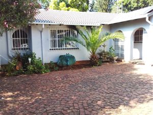 3 Bed House in Rembrandt Park