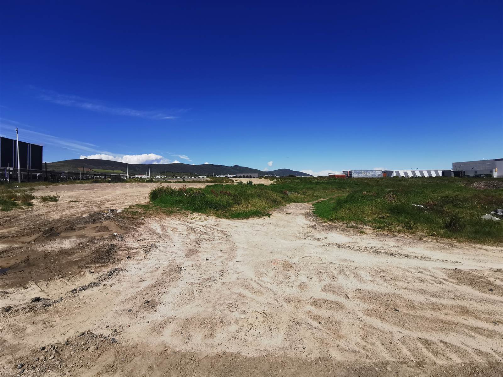 2.4 ha Land available in Milnerton photo number 5