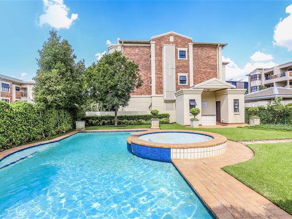 2 Bed Apartment in Bryanston