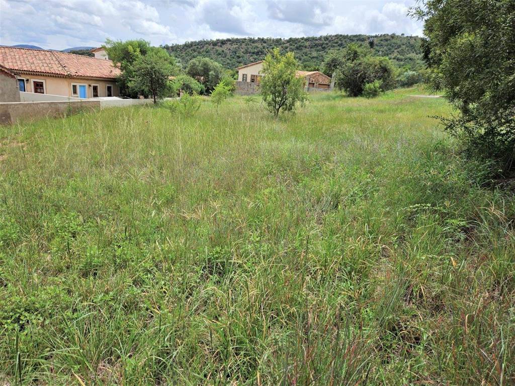 596 m² Land available in Estate D Afrique photo number 7