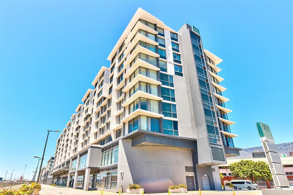 1 Bed Apartment in Foreshore photo number 14