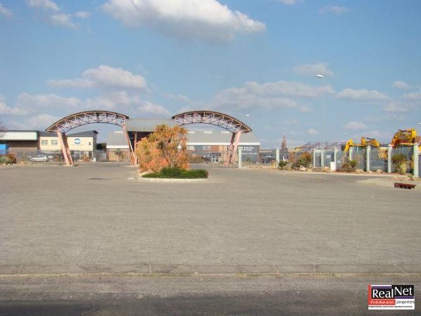 6923 m² Land available in Magna Via