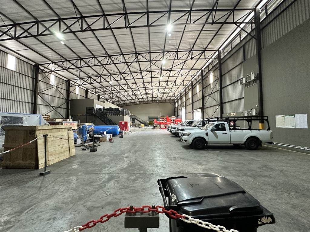 2000  m² Industrial space in Knopjeslaagte photo number 4