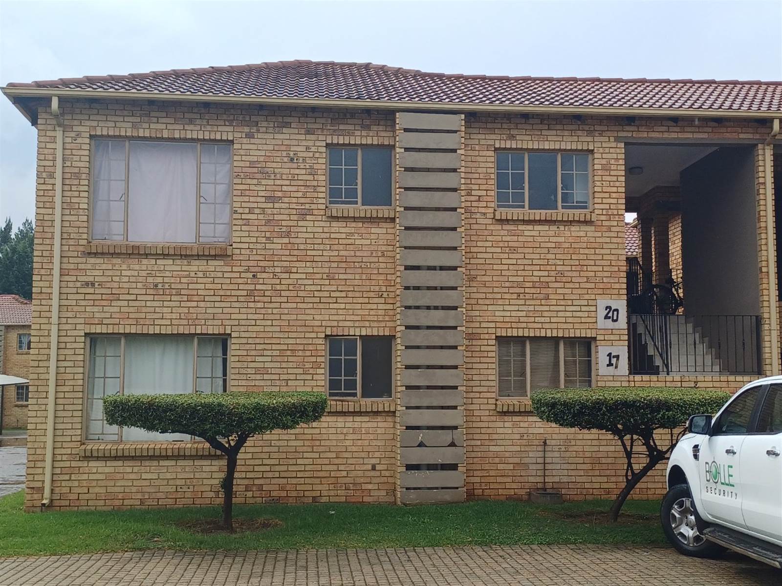 2 Bed Townhouse in Mantevrede photo number 6