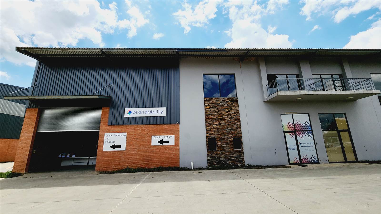 689  m² Industrial space in Roodepoort Central photo number 1