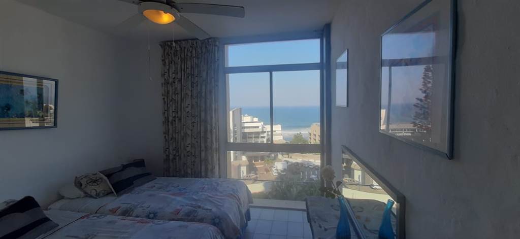 1.5 Bed Apartment in Ballito photo number 11