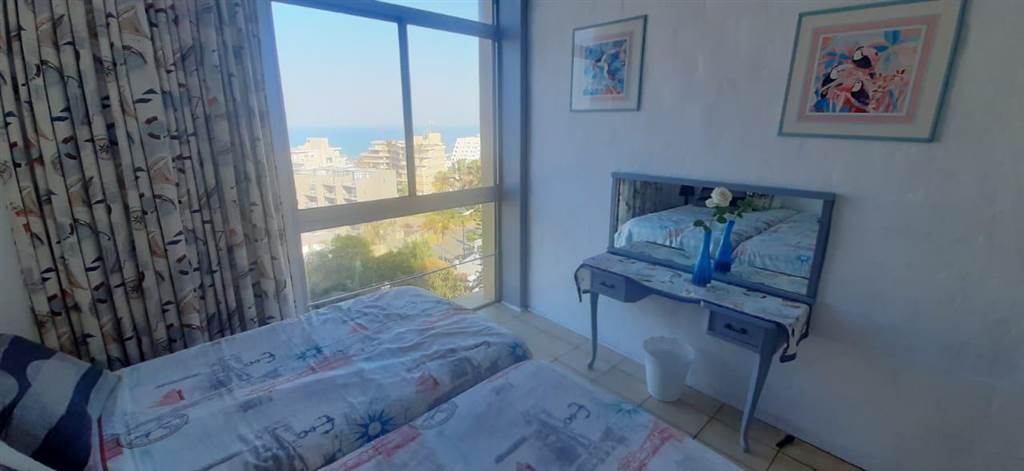 1.5 Bed Apartment in Ballito photo number 14