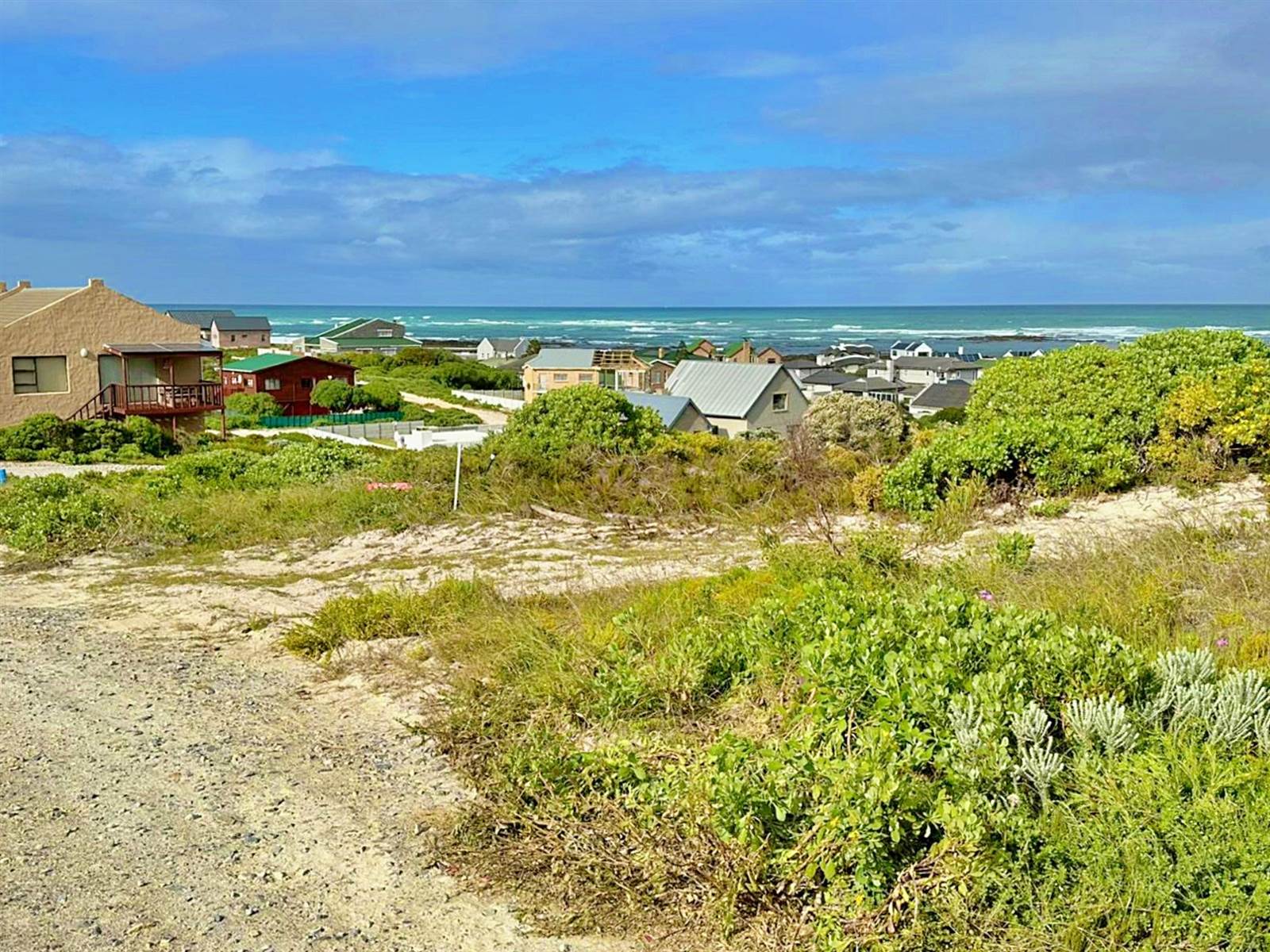 686 m² Land available in Suiderstrand photo number 8