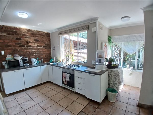 2 Bed Garden Cottage