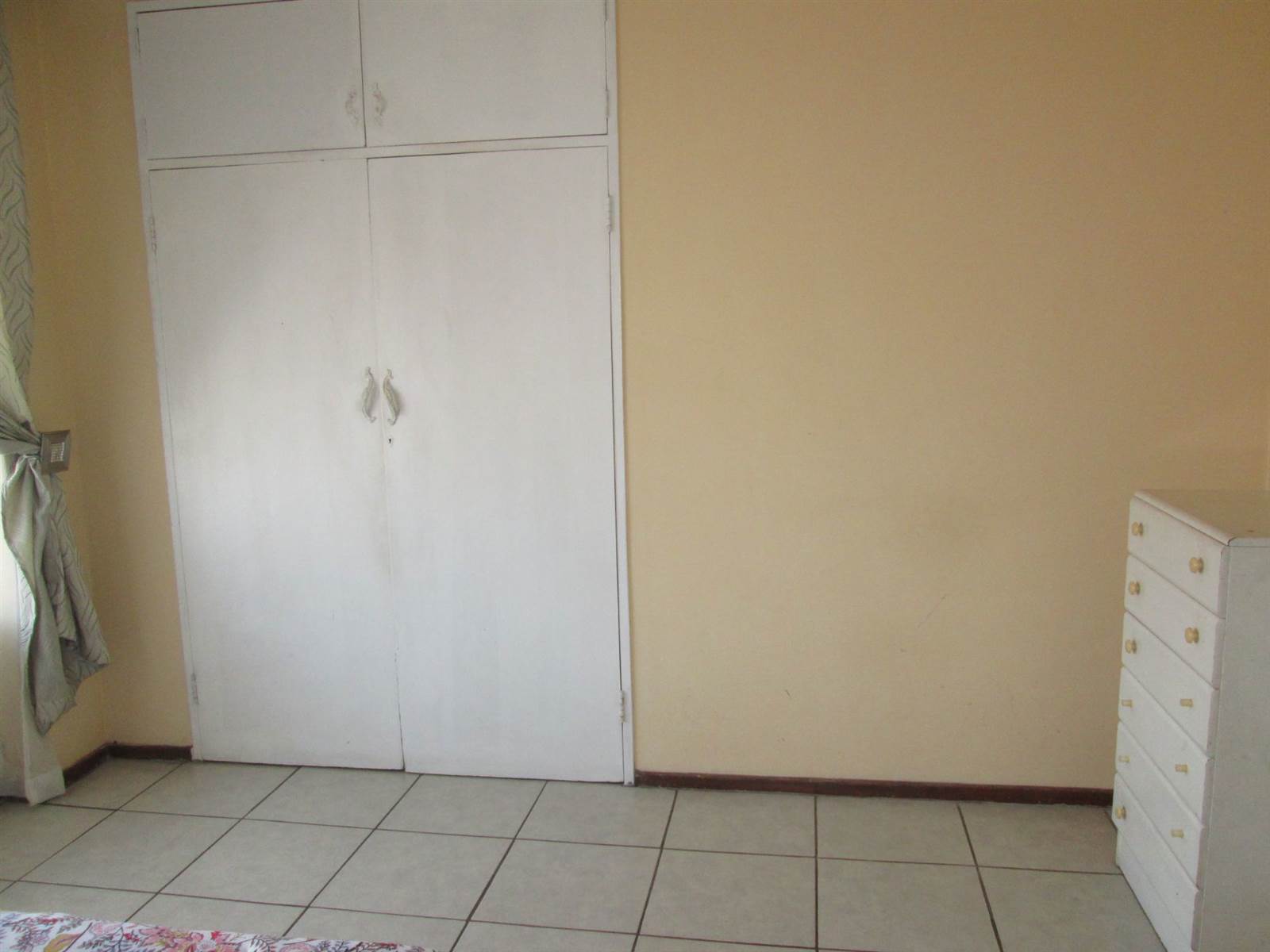 2 Bed Apartment in Dalview photo number 7
