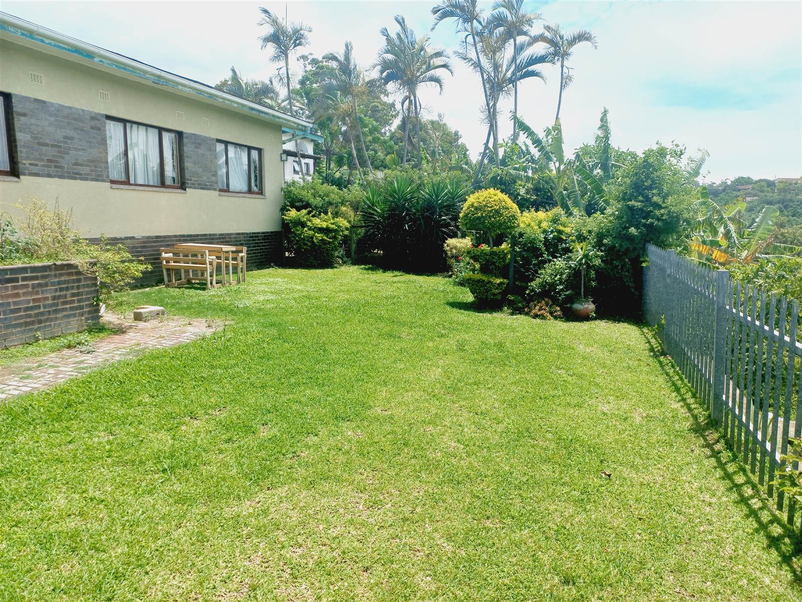 2 Bed House in Port Shepstone photo number 3