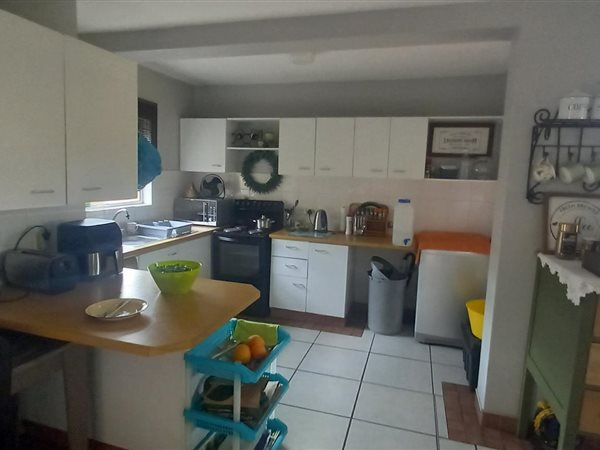 3 Bedroom Duplex 3 Bedroom Duplex
