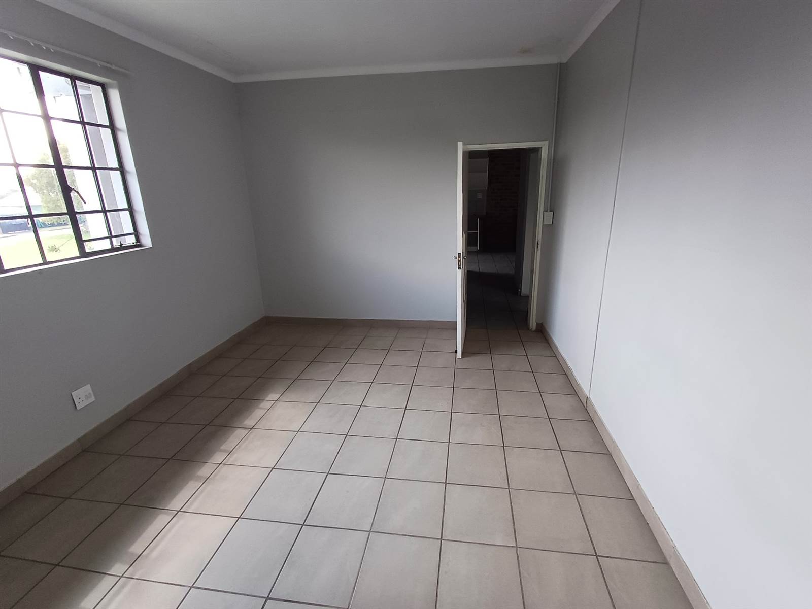 3 Bed Apartment in Boksburg Central photo number 15