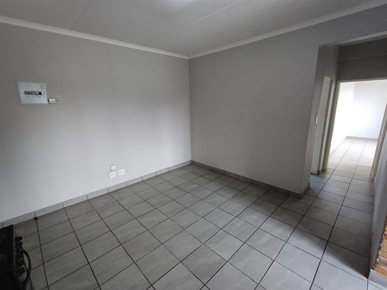 3 Bed Apartment in Boksburg Central photo number 3