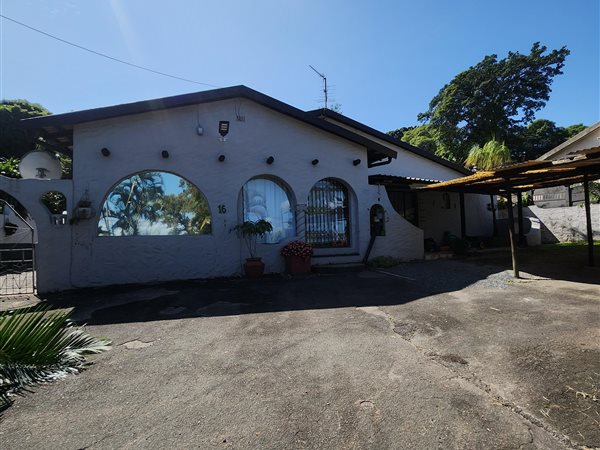 3 Bedroom House 3 Bedroom House