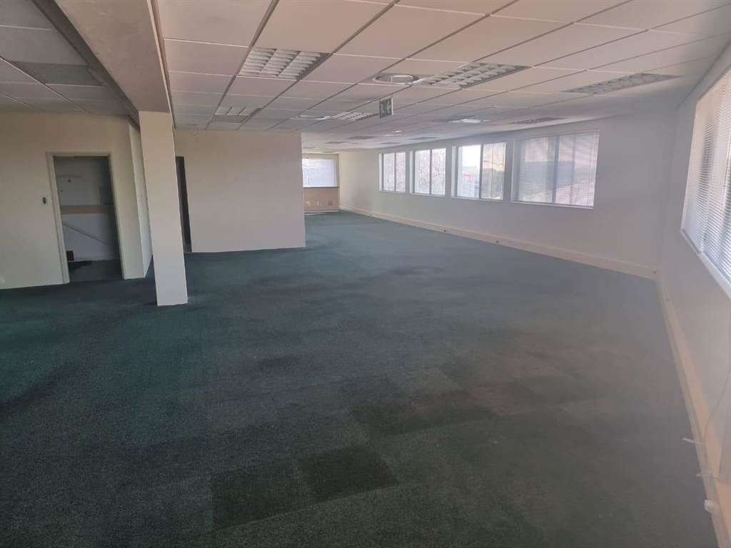 400  m² Commercial space in Northmead photo number 13