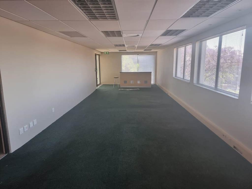 400  m² Commercial space in Northmead photo number 14