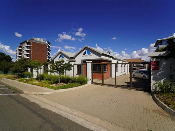 300  m² Commercial space in Bloemfontein