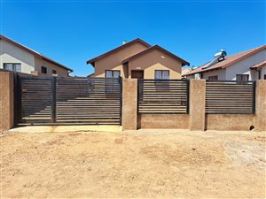 2 Bed House in Soshanguve