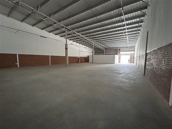 669  m² Industrial space