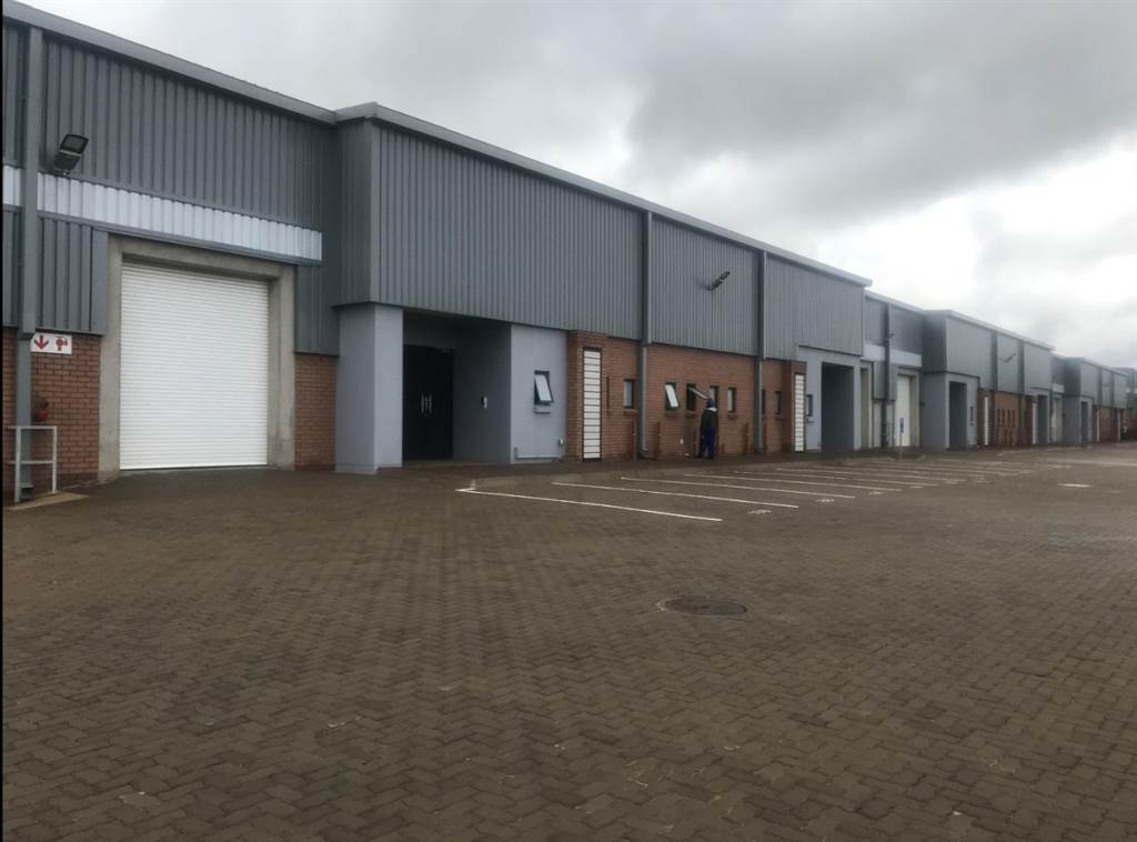 669  m² Industrial space in Clayville photo number 4