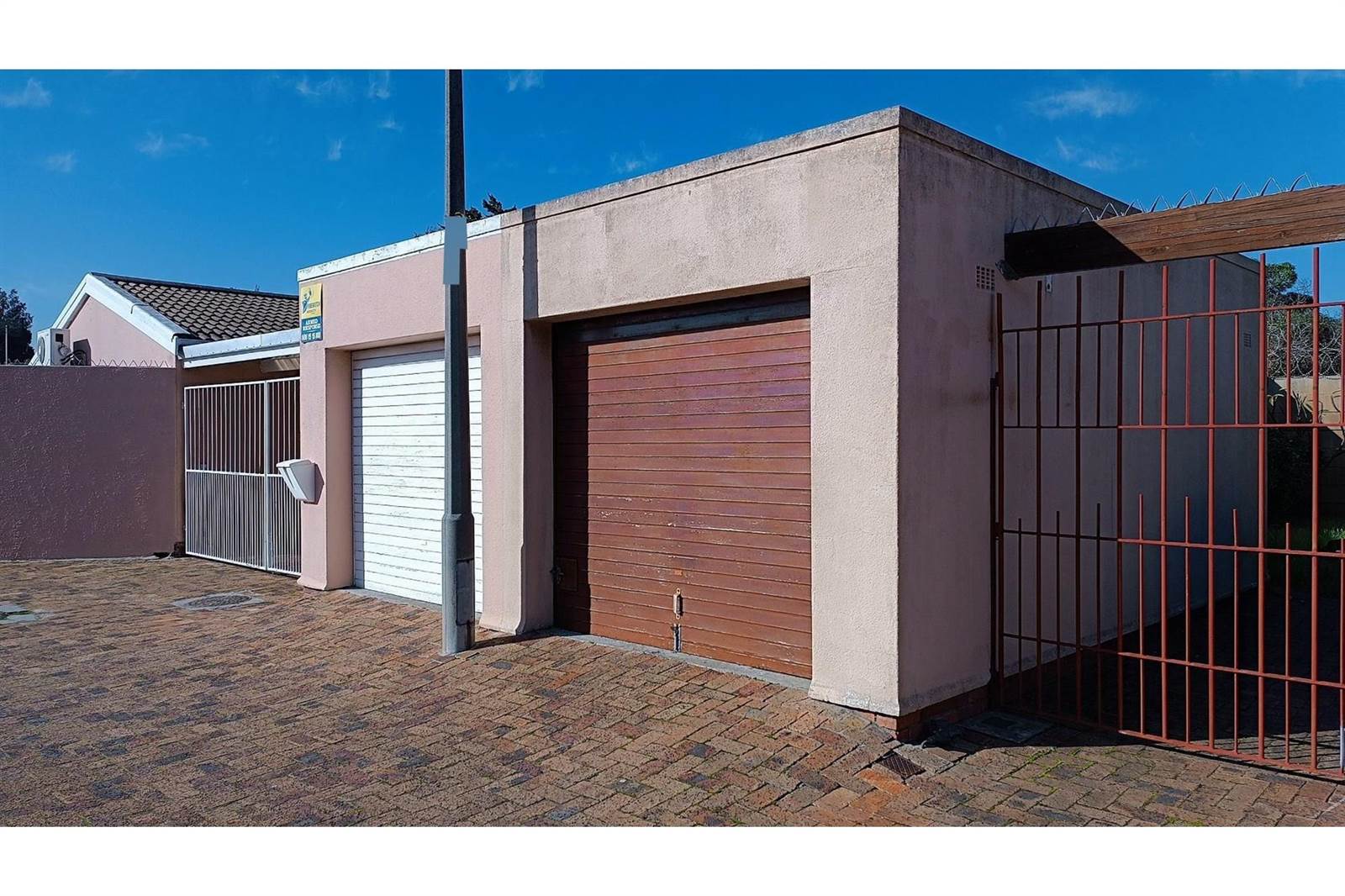 2 Bed House in Pinelands photo number 14