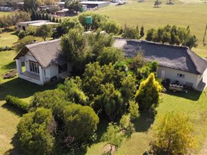 4.3 ha Smallholding in Boschkop