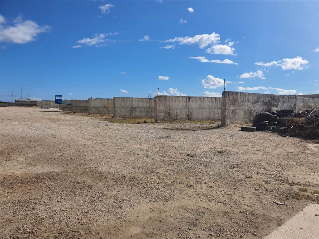 1.4 ha Land available in Markman Industrial photo number 3