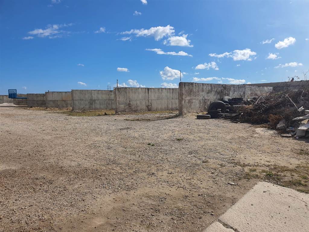 1.4 ha Land available in Markman Industrial photo number 6