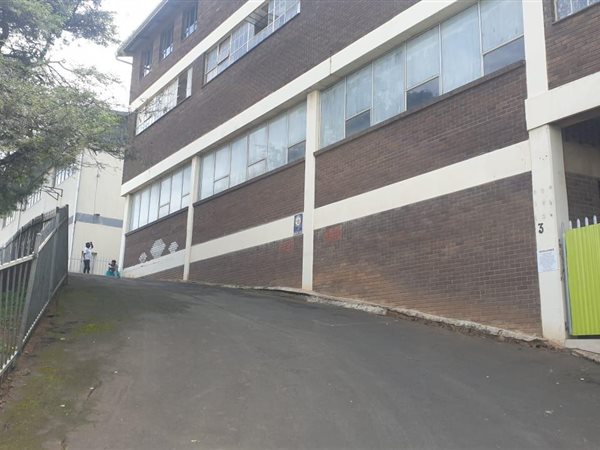 518  m² Commercial space in Umgeni Park