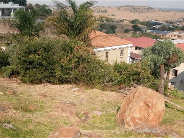 429 m² Land available in Bassonia